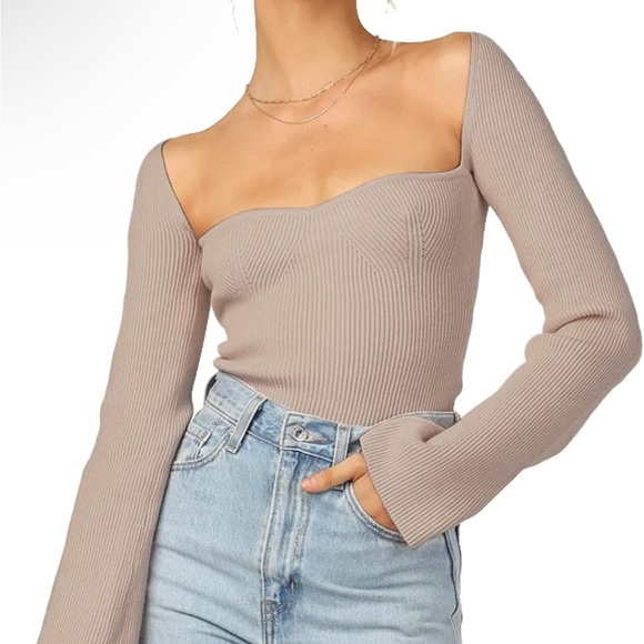 Sweetheart neckline, ribbed sweater, with loose sleeves - Picture 4 of 4